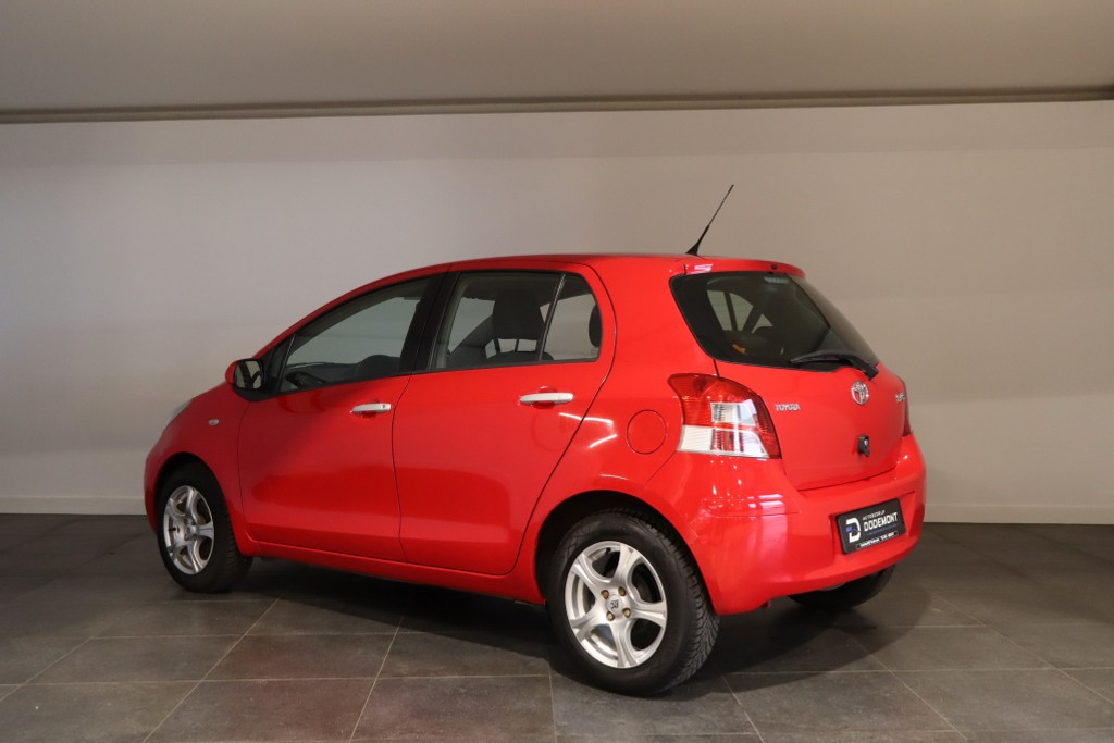 Toyota Yaris 1.3 16V VVT-I 5DR Airco , Elect ruiten voor , cdv afst 51731261-0.jpg | Autobedrijf Dodemont