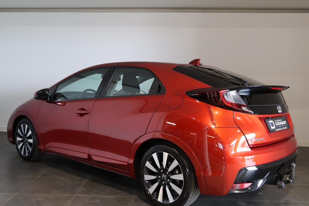 Honda Civic 1.4 100pk Elegance Cruise / Camera / Stoelverwarming 55623425-0.jpg | Autobedrijf Dodemont