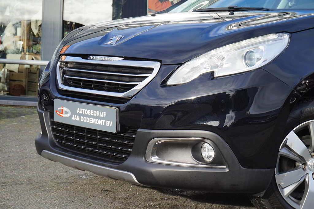 Peugeot 2008 1.2 VTI 60KW/82PK Premium Cl airco , cruise controle 55966966-0.jpg | Autobedrijf Dodemont
