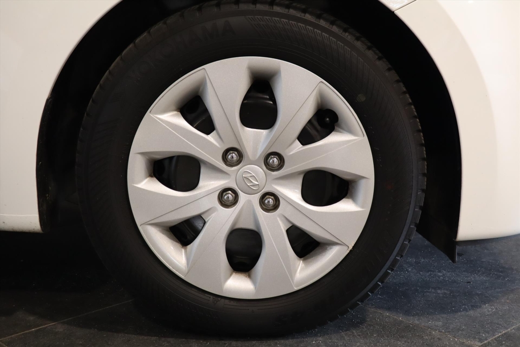 Hyundai i20 1.2I i-Motion airco cruise controle 56235049-0.jpg | Autobedrijf Dodemont