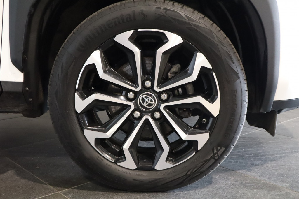 Toyota Yaris Cross Hybrid 2WD Team D 56810114-0.jpg | Autobedrijf Dodemont