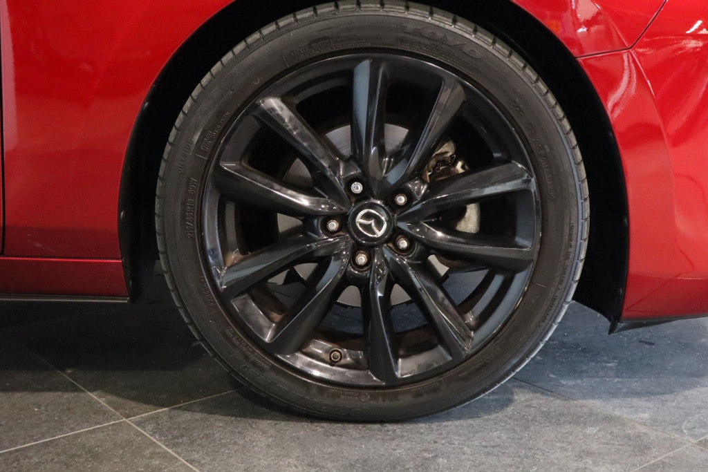 Mazda 3 Hatchback Skyactiv-G 122pk Luxury 57088390-0.jpg | Autobedrijf Dodemont